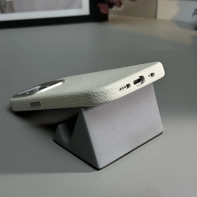 Timeless Luxe MagSafe  iPhone 16, 15 Slim Leathe Design Case